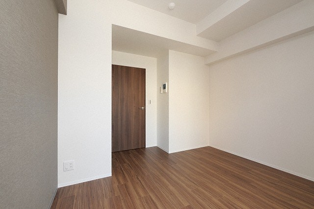 大阪市東住吉区杭全２丁目の賃貸マンションの居間・リビング