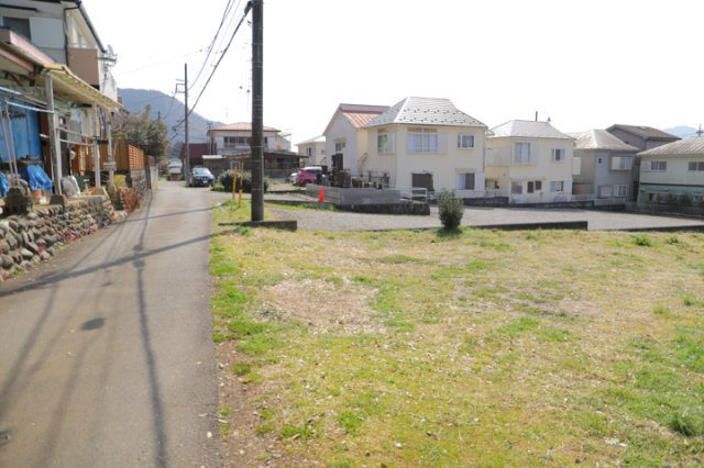 【外観】 | 販売されている全ての土地が、宅地用の土地であるとは限りません。都市計画法に基づき、基本的に住宅を建てることができるのは土地計画区であることに加え、市街化区域として定められている地域のみとなっています。