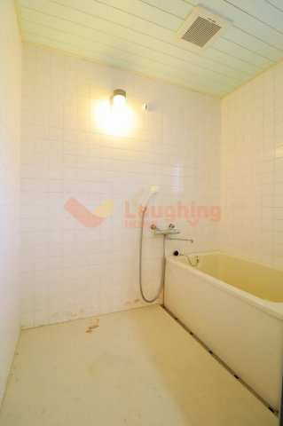 コーポ清風台の浴室|ゆったり過ごせるお風呂です