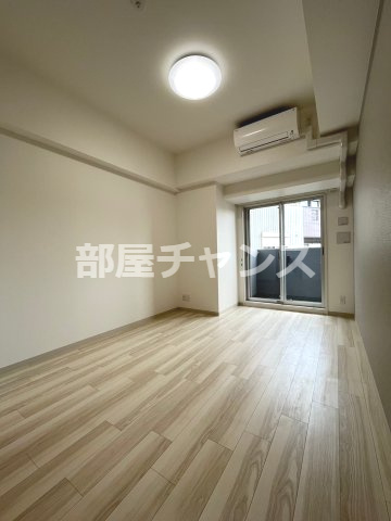 エステムコート名古屋グランツの居間・リビング|ゆったり過ごせるリビングです