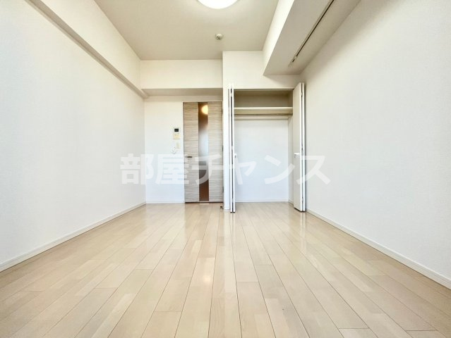 ラ・ヴィ・アン・ローズの寝室