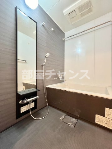 ラ・ヴィ・アン・ローズの浴室