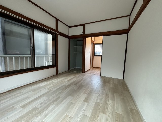ミロメゾン市川曽谷４丁目の居間・リビング
