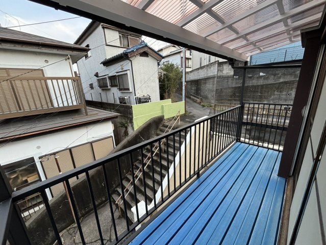 ミロメゾン市川曽谷４丁目のバルコニー
