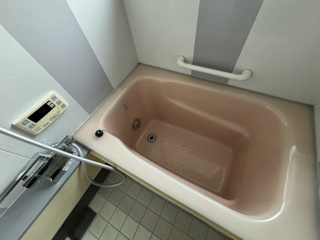 ミロメゾン市川曽谷４丁目の浴室