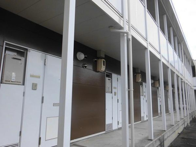 【エントランス】 | レオパレスアベニュー