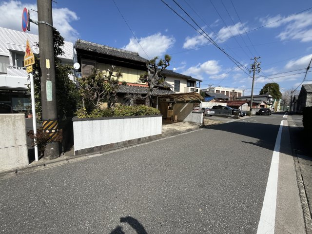 土地　則武中３丁目の前面道路含む現地写真