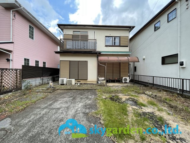 秦野市千村1丁目　中古戸建の外観