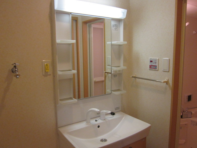 ボーヤハイムの洗面所|洗面