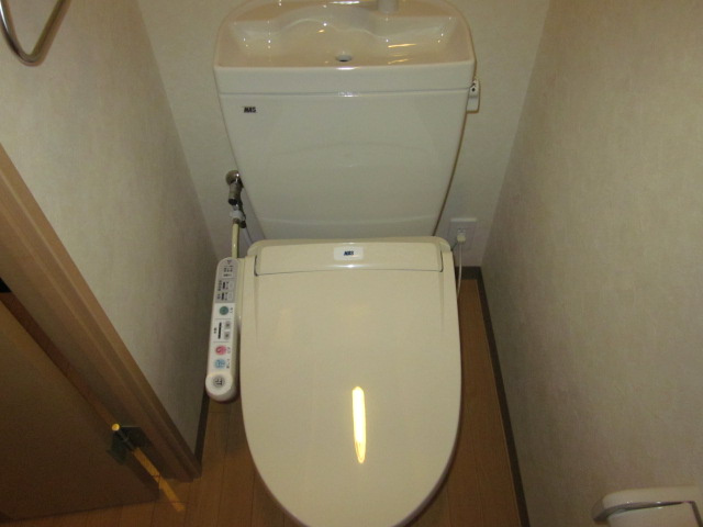 ボーヤハイムのトイレ|シャワー付トイレ