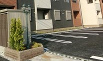 ベルプロムナード・美房Ⅰの駐車場