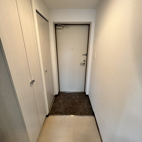 プレジャー室蘭駅前Ⅱの玄関