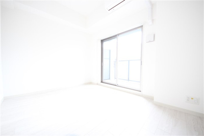 【居間・リビング】 | フォーリアライズ阿波座WEST