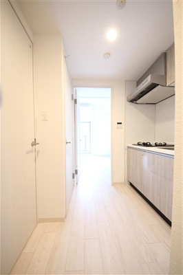 【玄関】 | フォーリアライズ阿波座WEST