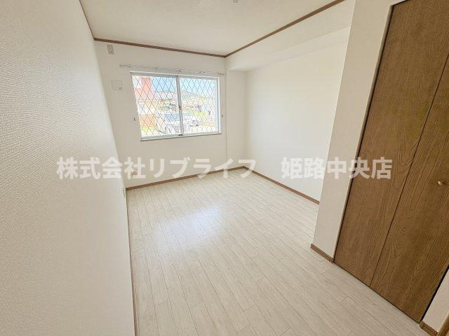 フラン・セーヌⅠ番館の寝室