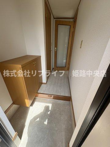 フラン・セーヌⅠ番館の玄関