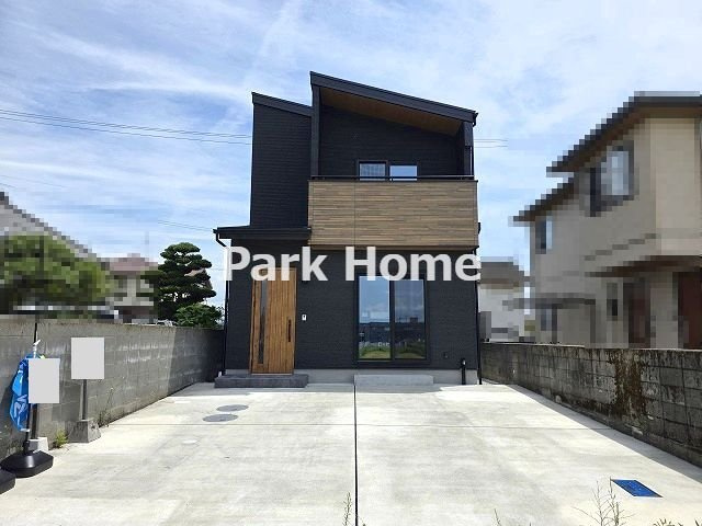 南国市田村　戸建ての駐車場