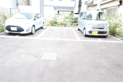 【駐車場】 | アドバンス大阪グロウス