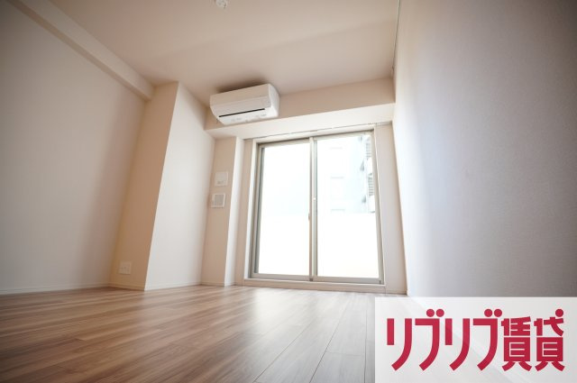プライムメゾン千葉新町の居間・リビング