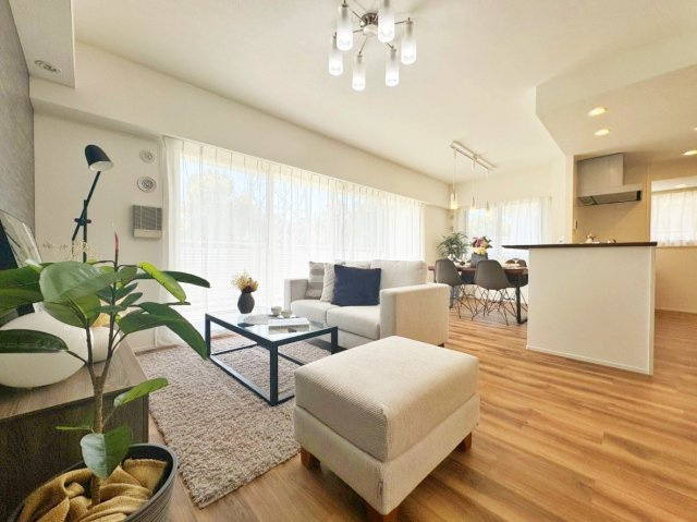 グリーンライン「都筑ふれあいの丘」シーズンプレイスC棟 の画像