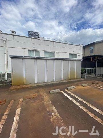 セーフハウスの内装