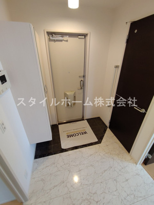 【玄関】 | ヴェルドミール | イメージ写真です。