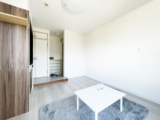 フォート佐古の居間・リビング