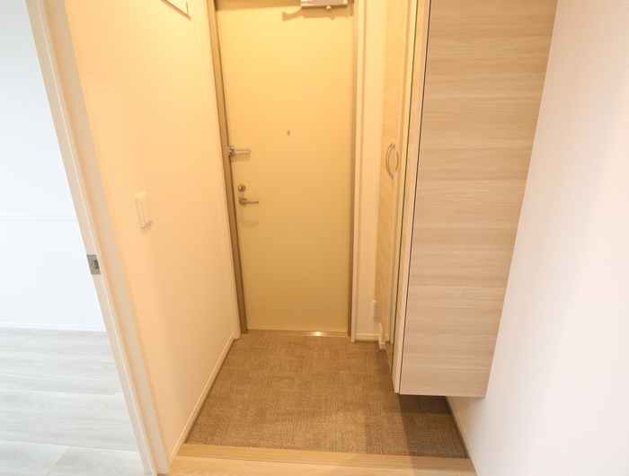 セジュールオッツ長嶺の玄関