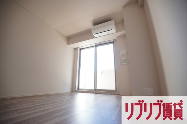プライムメゾン千葉新町の居間・リビング