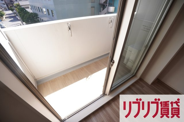 プライムメゾン千葉新町のバルコニー
