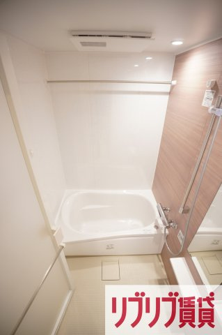 プライムメゾン千葉新町の浴室