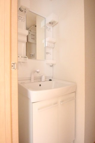 ジェンティーレ三軒茶屋の独立洗面台