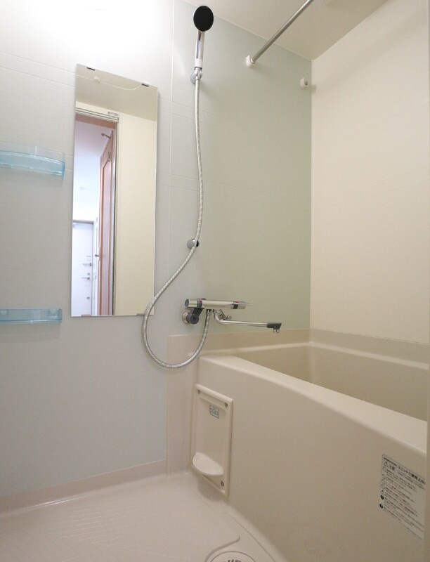 ジェンティーレ三軒茶屋の浴室