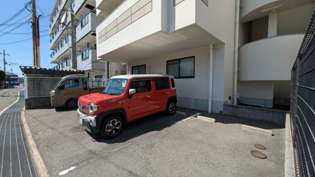 【駐車場】 | メゾンフジタ