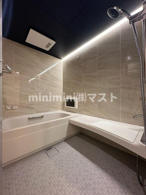 レオングラン本町橋の浴室
