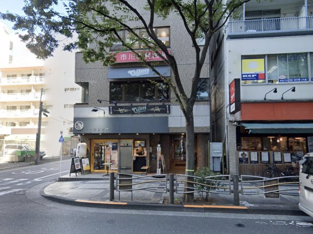 長嶋ビルのエントランス