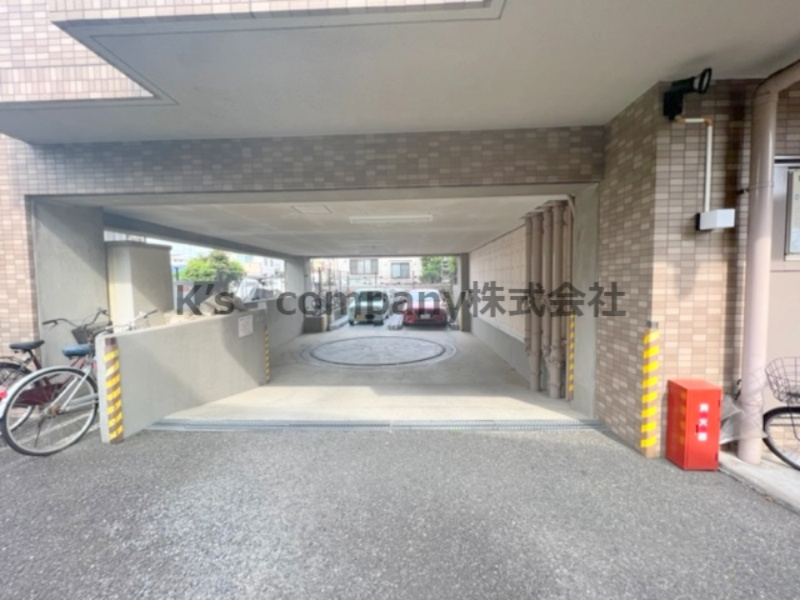 ■高座郡寒川町一之宮1丁目　ライオンズマンション寒川駅前　2階の駐車場|駐車場です☆