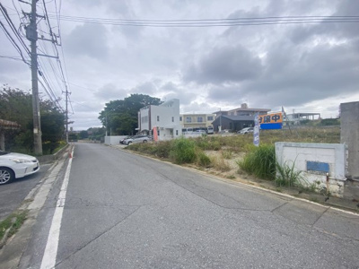 【前面道路含む現地写真】 | 読谷村渡慶次（全3区画）ラスト2号区 | ※2024年2月26日撮影