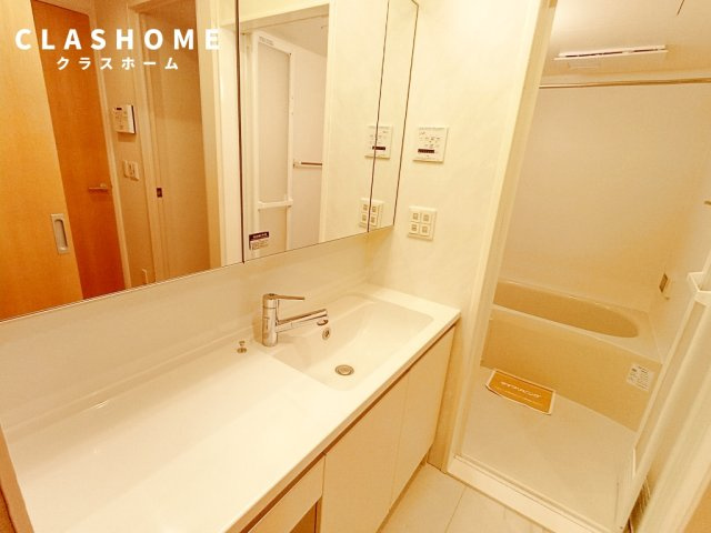 グラシューズ　　刈谷市近郊の賃貸ならクラスホーム刈谷店の浴室|同物件の別部屋になります。