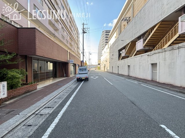 藤和しらさぎハイタウンA棟の周辺