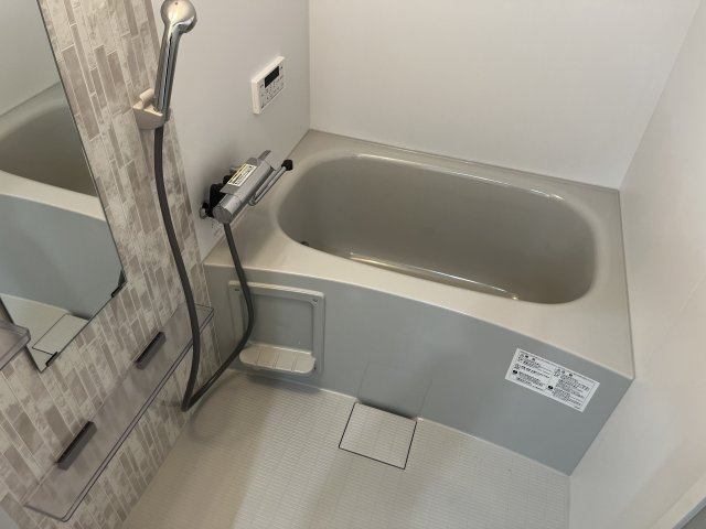 【浴室】 | レクエルド源氏ケ丘 | きれいなお風呂です
