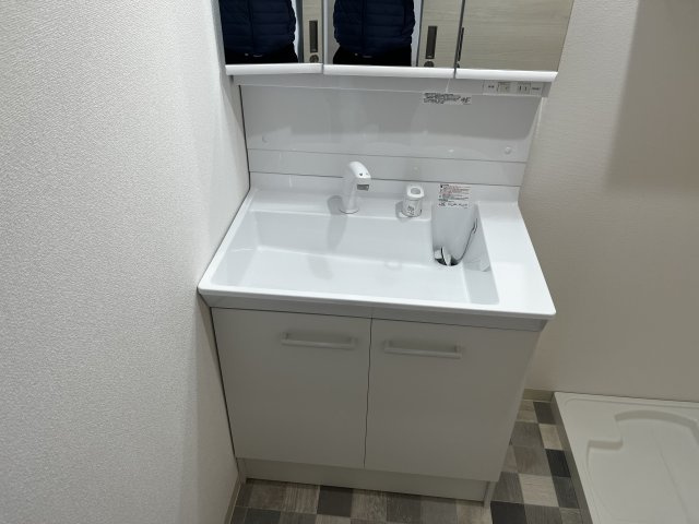 【独立洗面台】 | レクエルド源氏ケ丘 | 独立洗面台、朝の身支度には欠かせません