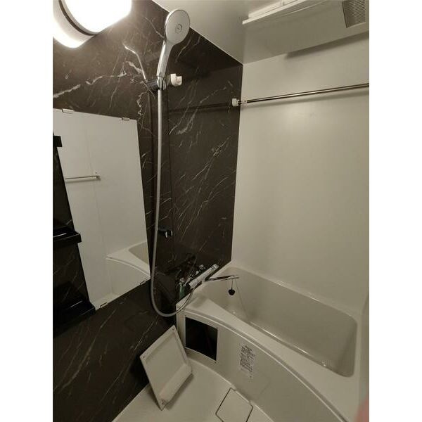 S-RESIDENCE城東SEVERの浴室