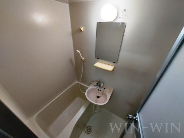 ア・ラ・モード18の浴室