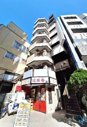 明石ビルの外観