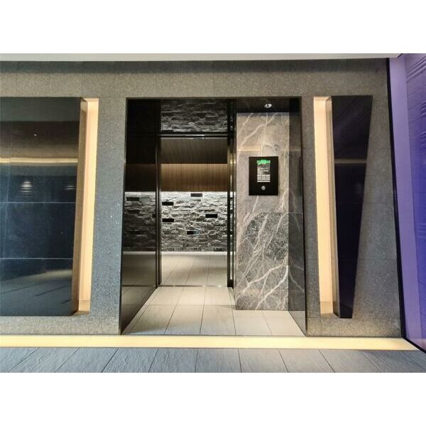 S-RESIDENCE城東SEVERのエントランス