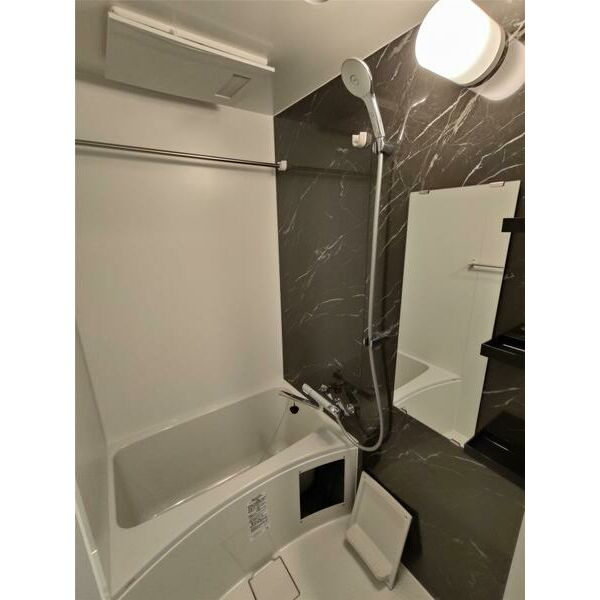 S-RESIDENCE城東SEVERの浴室