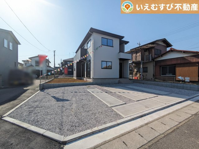 Zut PLUS　比企郡滑川町20期の駐車場