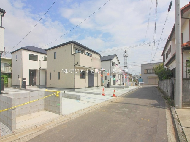 月々８万円台～　新築戸建　川越市砂新田22-1期の前面道路含む現地写真|南東側 4.2ｍ市道