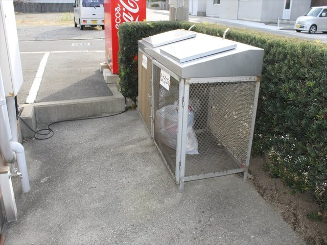 【その他】 | ハイツなかにし | ゴミ置き場